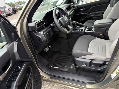 Certified 2026 Toyota Tacoma TRD Sport AWD/4WD image 21