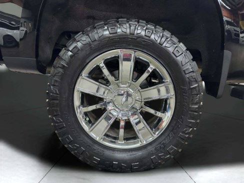 Used 2021 Chevrolet Silverado 1500 High Country w/ Z71 Off-Road Package AWD/4WD image 57