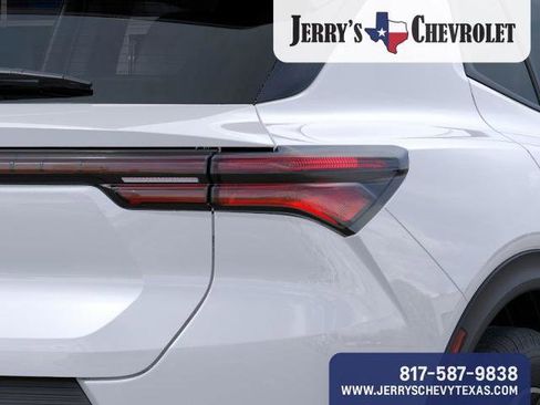 New 2026 Chevrolet Equinox EV LT image 13