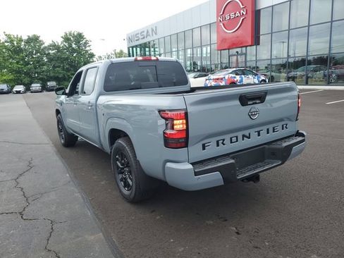 New 2026 Nissan Frontier SV w/ SV Convenience Package RWD image 5