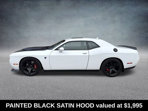 Used 2018 Dodge Challenger SRT Hellcat image 2