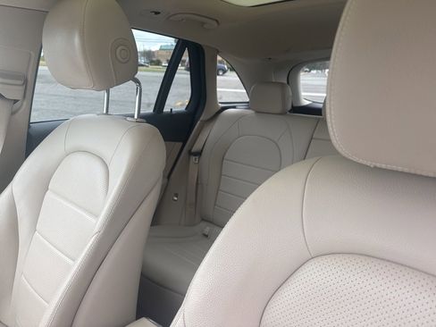 Used 2018 Mercedes-Benz GLC 300 image 13