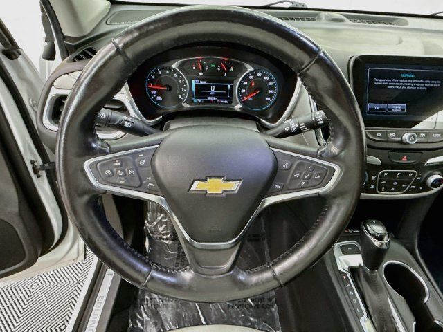 Used 2018 Chevrolet Equinox Premier AWD/4WD image 11