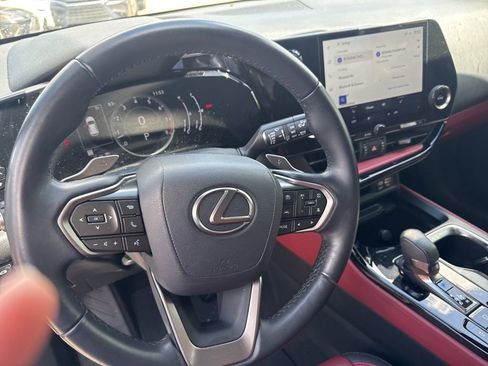 Used 2024 Lexus NX 250 FWD w/ Towing Package (2000 Lbs) image 28