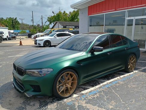 Used 2018 BMW M5 image 3