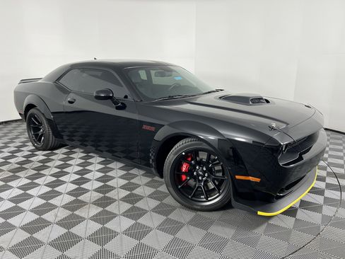 Used 2023 Dodge Challenger R/T Scat Pack image 2