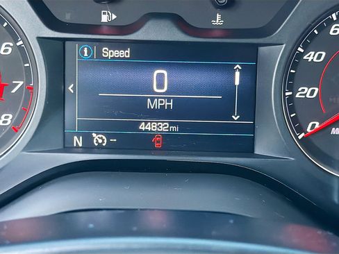 Used 2023 Chevrolet Camaro LT w/ Technology Package image 36