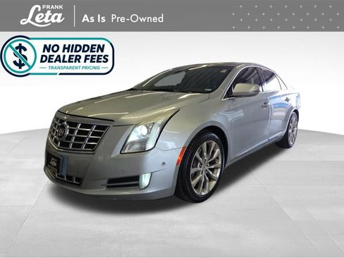 Used 2015 Cadillac XTS Luxury FWD image 1