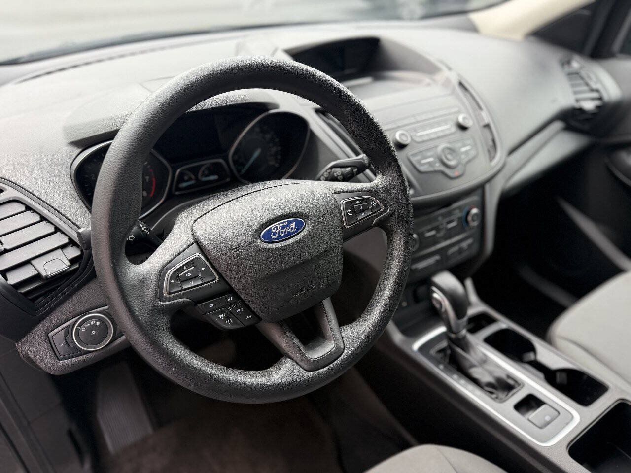 Used 2019 Ford Escape S FWD image 7
