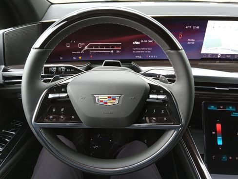 New 2026 Cadillac Escalade 4WD image 12