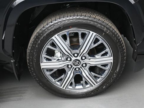 Certified 2024 Toyota Sequoia Capstone image 43