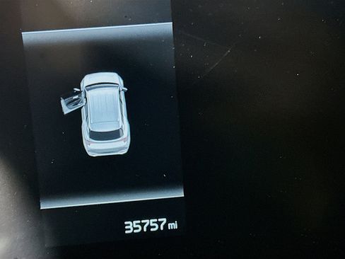 Used 2025 Kia Sportage LX image 19