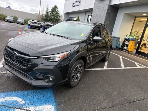 Certified 2025 Subaru Crosstrek 2.0i Premium image 3