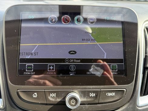 Used 2016 Chevrolet Malibu LT w/ Leather Package image 16