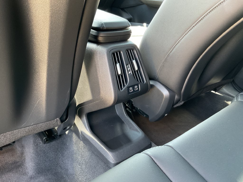 Used 2025 BMW X1 xDrive28i AWD/4WD image 19