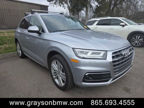 Used 2020 Audi Q5 Prestige w/ Prestige Package image 1
