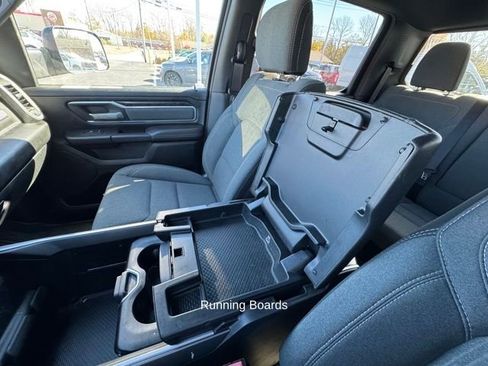 Used 2021 RAM 1500 Big Horn image 6