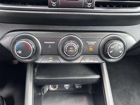 Used 2023 Kia Forte LXS FWD image 22