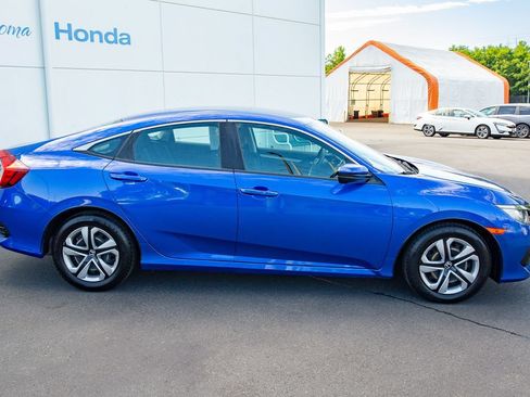 Certified 2017 Honda Civic LX image 16