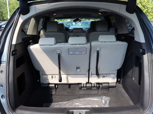 Used 2026 Honda Odyssey EX-L image 12