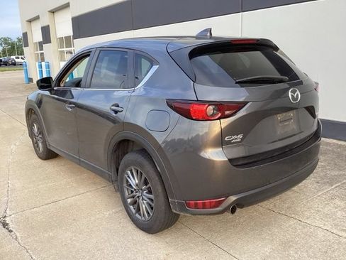 Used 2017 MAZDA CX-5 Touring w/ Preferred Equipment Package AWD/4WD image 10