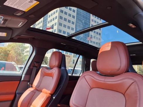 New 2025 Lincoln Aviator Reserve w/ Equipment Group 201A image 11