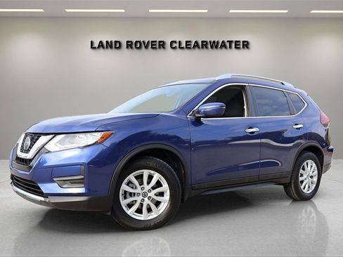 Used 2019 Nissan Rogue SV image 1