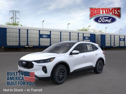 New 2026 Ford Escape SE w/ PHEV Premium Package