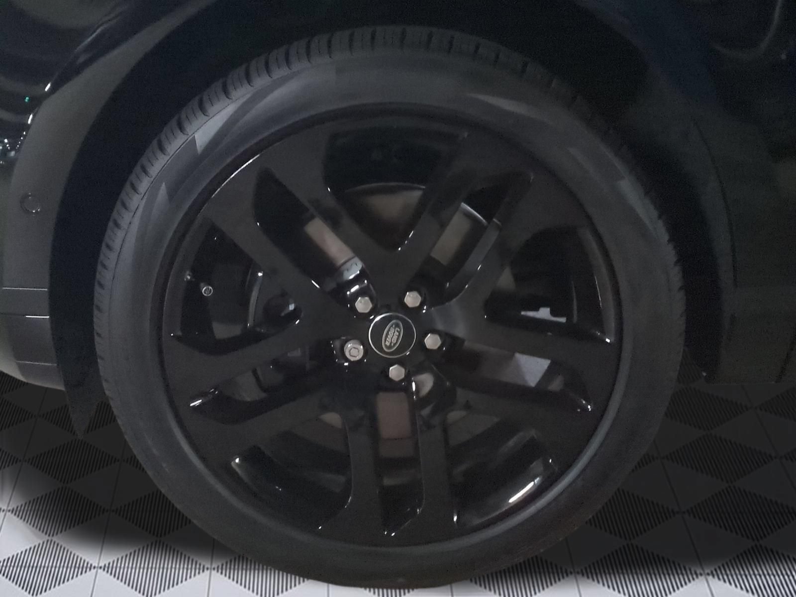 New 2026 Land Rover Range Rover Evoque S AWD/4WD image 9