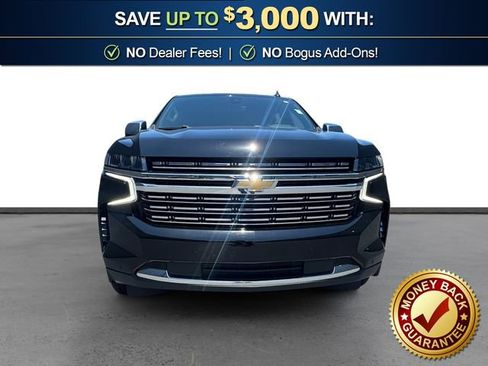 Used 2022 Chevrolet Suburban Premier w/ Premium Package 2 AWD/4WD image 11