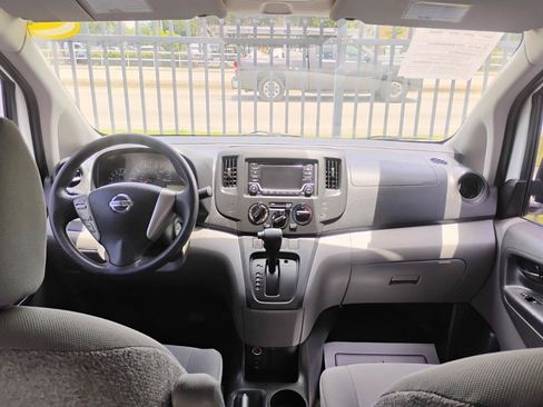 Used 2019 Nissan NV200 S FWD image 94