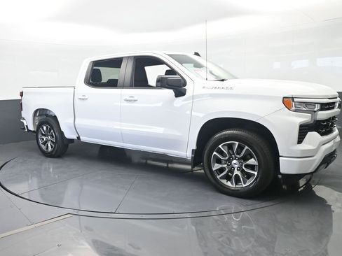 Used 2023 Chevrolet Silverado 1500 RST RWD image 8