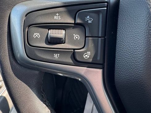 Used 2023 Chevrolet Silverado 1500 LTZ AWD/4WD image 30