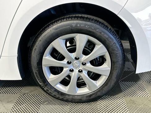 Certified 2025 Toyota Corolla LE image 30