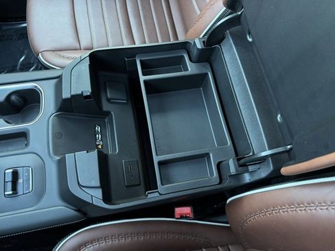 Used 2024 GMC Sierra 3500 Denali Ultimate image 23