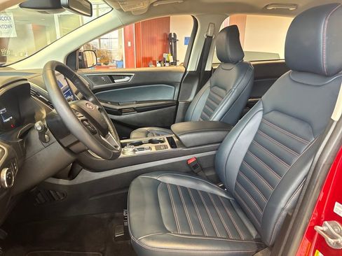 Used 2023 Ford Edge SEL w/ Sport Appearance Package image 23