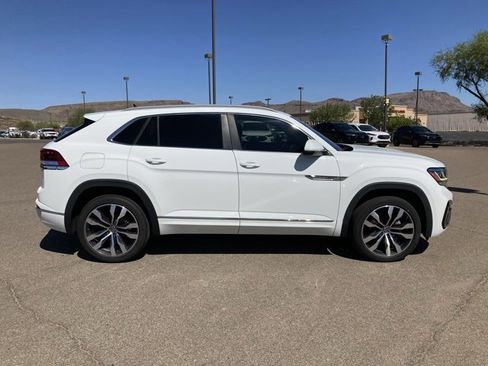 Used 2021 Volkswagen Atlas Cross Sport SEL R-Line image 4