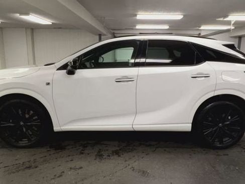 Used 2024 Lexus RX 500h F Sport w/ Convenience Package image 5