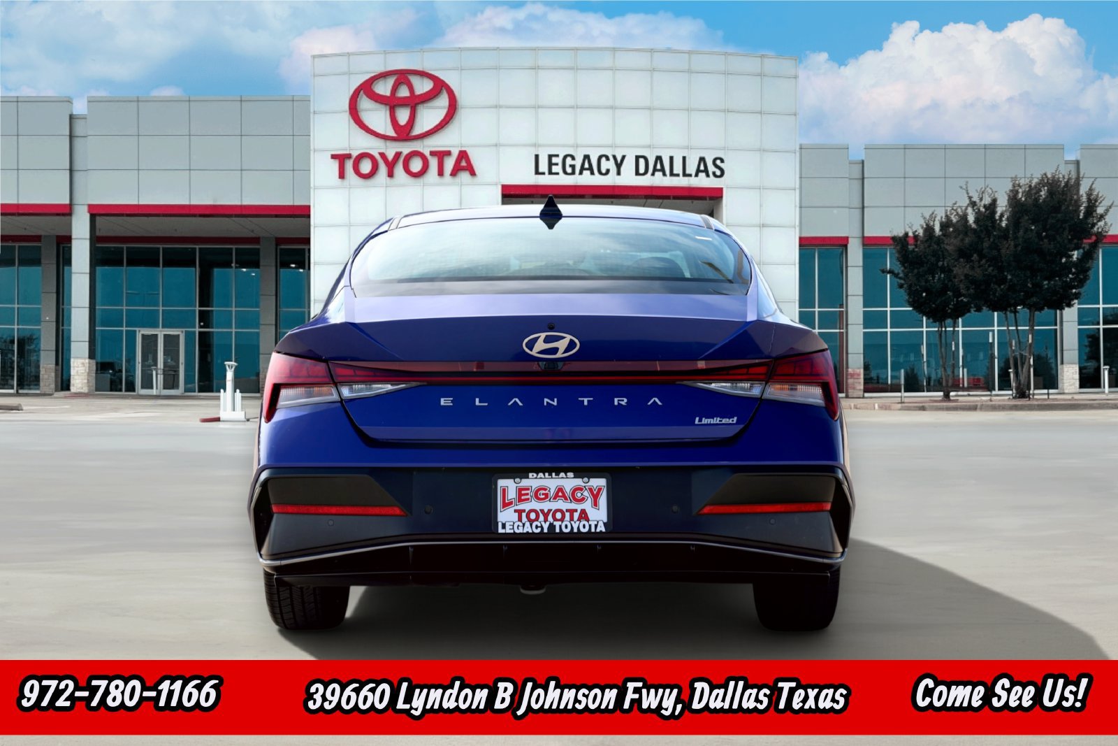 Used 2024 Hyundai Elantra Limited FWD image 9