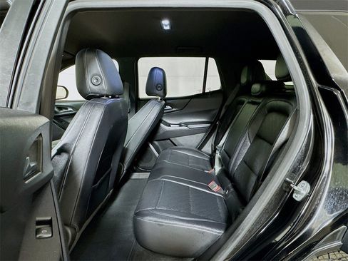 Used 2025 Chevrolet Equinox LT w/ Convenience Package II image 22