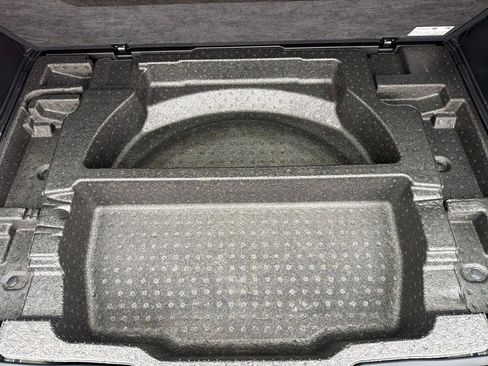 Certified 2024 Subaru Forester image 28