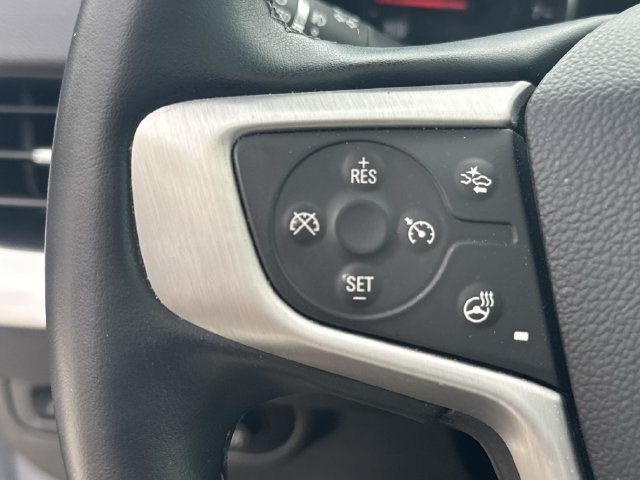 Used 2023 GMC Terrain SLT w/ Tech Package FWD image 28