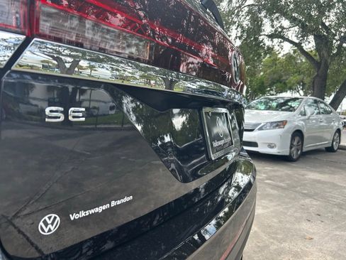 New 2026 Volkswagen Atlas SE FWD image 25