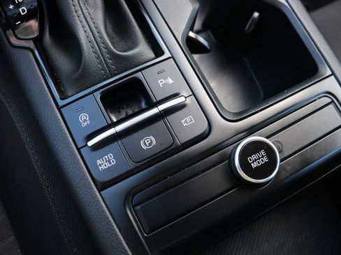 Used 2025 Kia K5 LXS FWD image 17