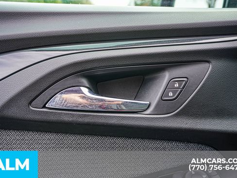 Used 2021 Chevrolet TrailBlazer LT w/ Convenience Package image 54