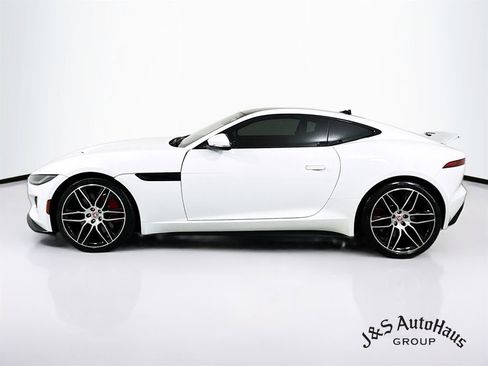 Used 2022 Jaguar F-TYPE R-Dynamic image 4