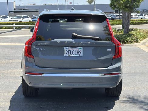 Certified 2023 Volvo XC90 T8 Ultimate w/ Lounge Package AWD/4WD image 6