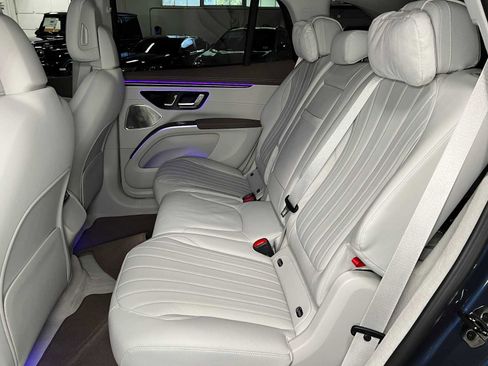 Certified 2023 Mercedes-Benz EQS 580 4MATIC SUV image 20