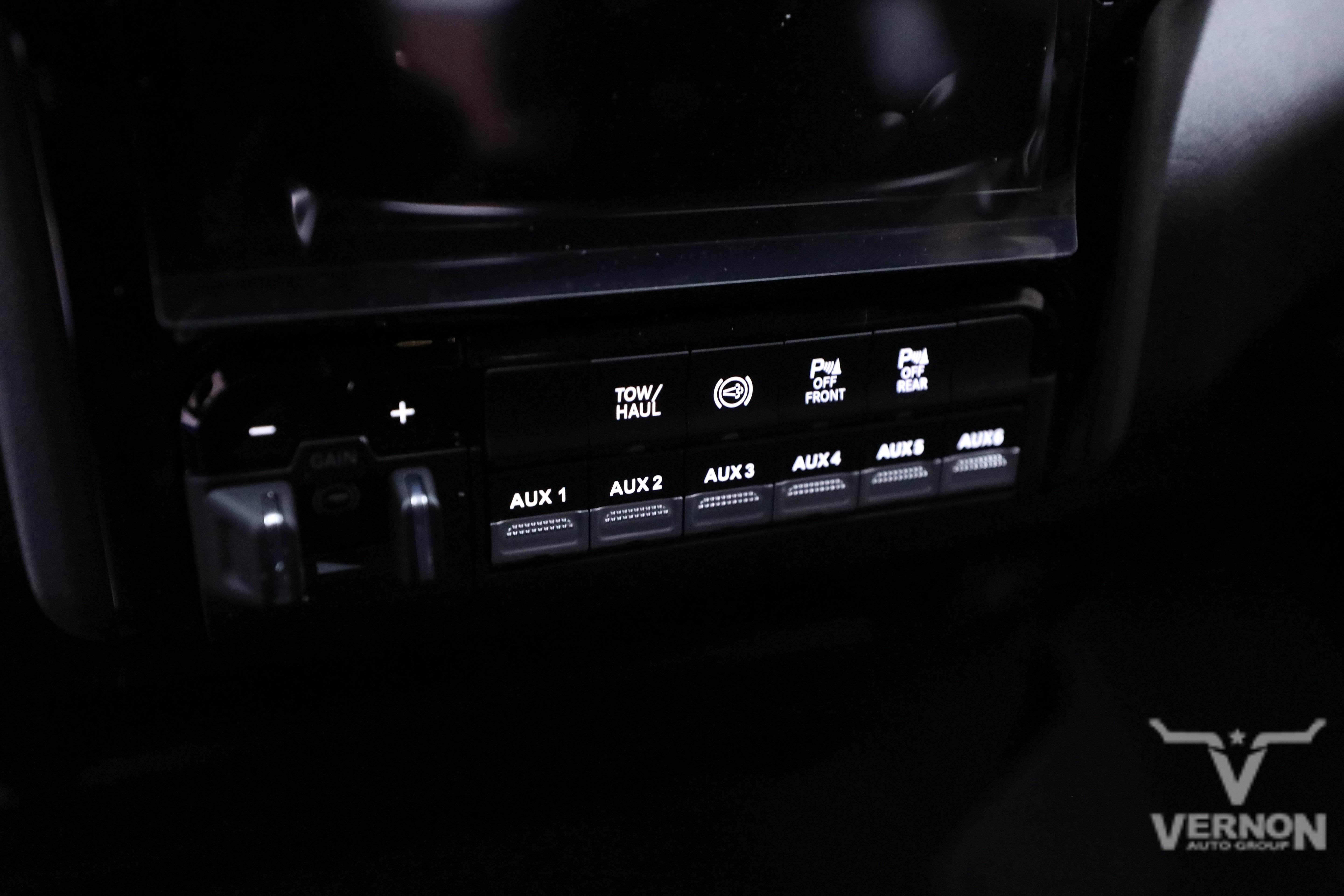 New 2026 RAM 3500 Tradesman AWD/4WD image 24