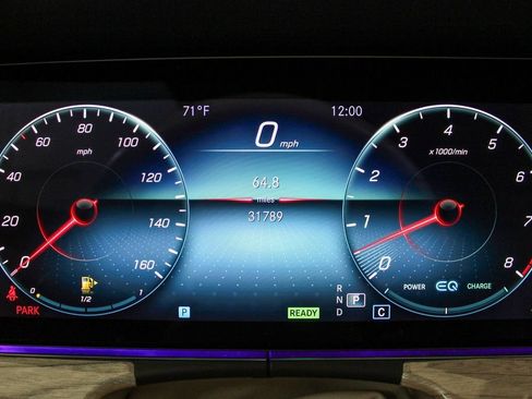 Used 2022 Mercedes-Benz E 450 Cabriolet image 35